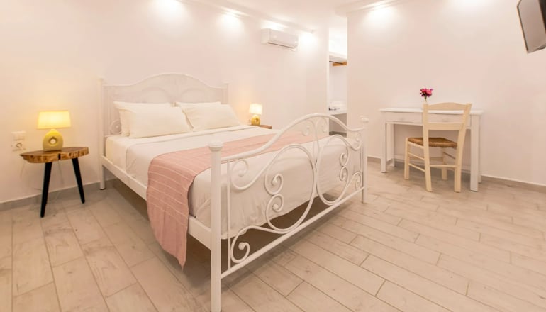 Laza Beach Inn - Σκάλα, Αγκίστρι