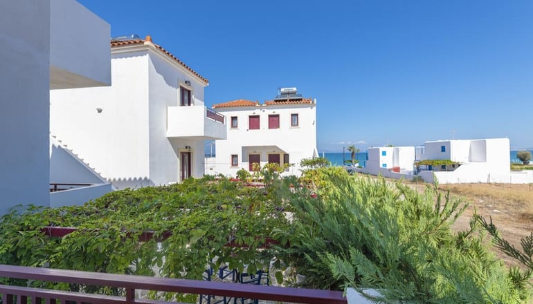 Laza Beach Inn - Σκάλα, Αγκίστρι