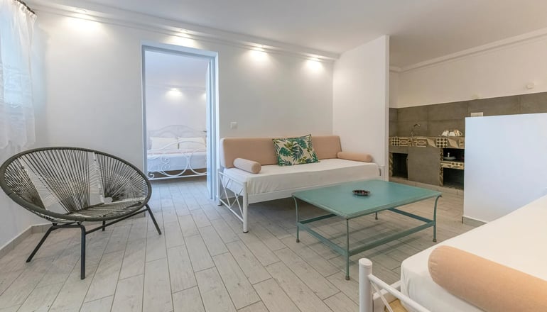 Laza Beach Inn - Σκάλα, Αγκίστρι