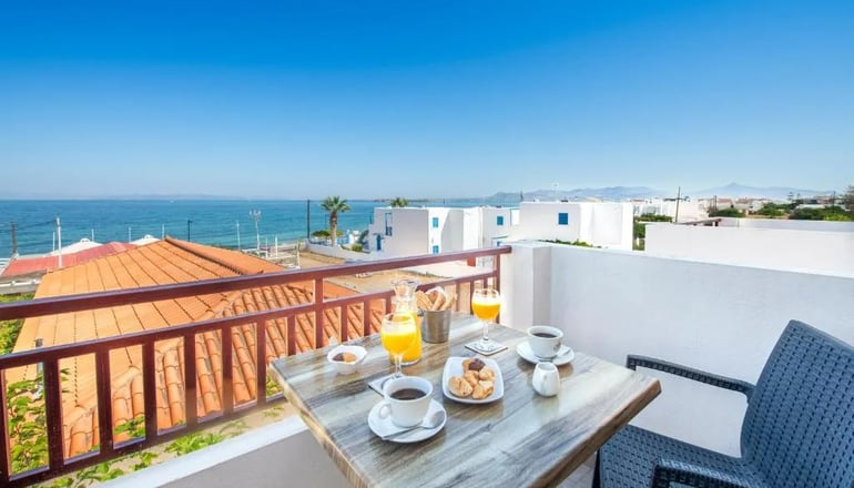 Laza Beach Inn - Σκάλα, Αγκίστρι