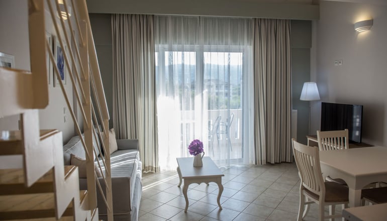 Lefkadio Suites