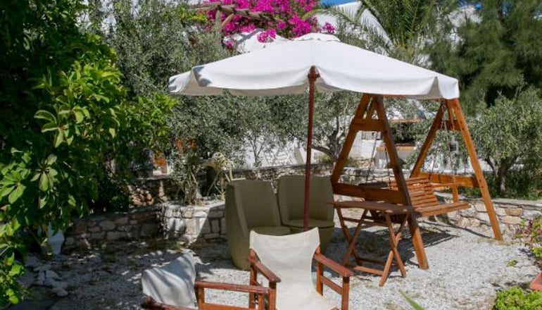 Leonardos Apartments - Νάουσα, Πάρος
