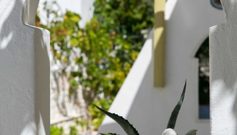 Leonardos Apartments - Νάουσα, Πάρος