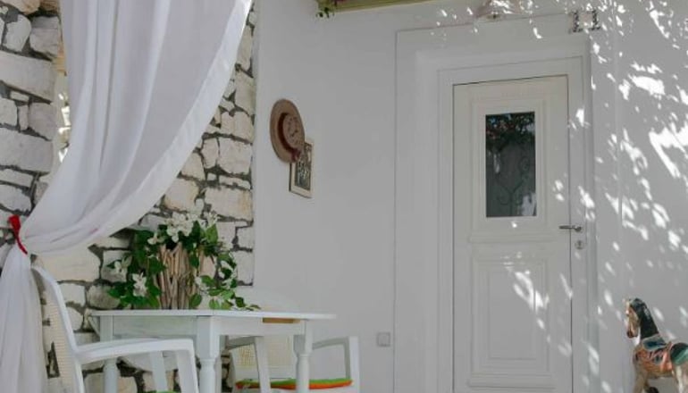 Leonardos Apartments - Νάουσα, Πάρος