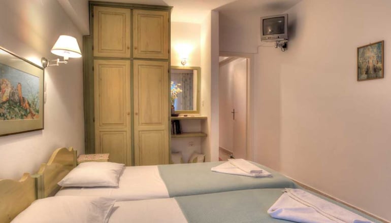 Leonardos Apartments - Νάουσα, Πάρος