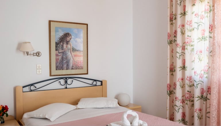 Leonardos Apartments - Νάουσα, Πάρος