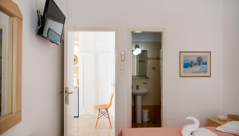 Leonardos Apartments - Νάουσα, Πάρος