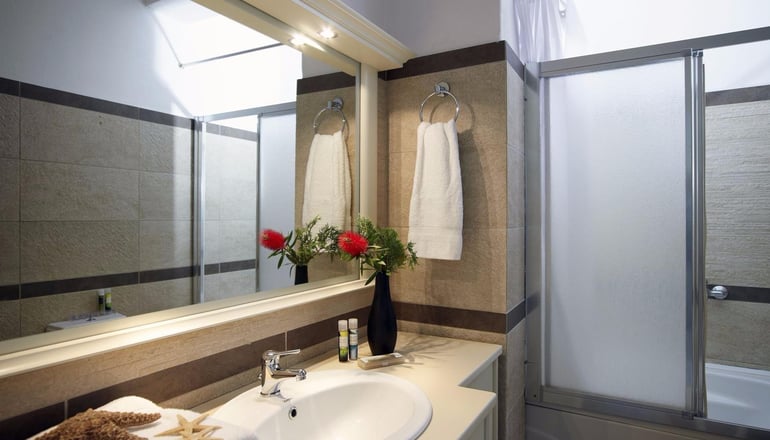4* Levantes Hotel -  Μυλοπότας, Ίος