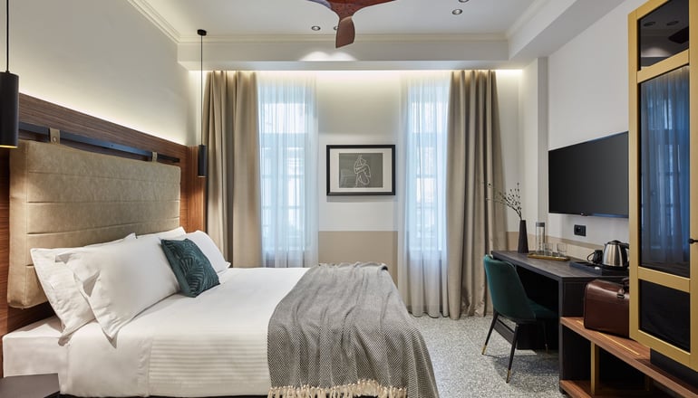Lithia Hotel