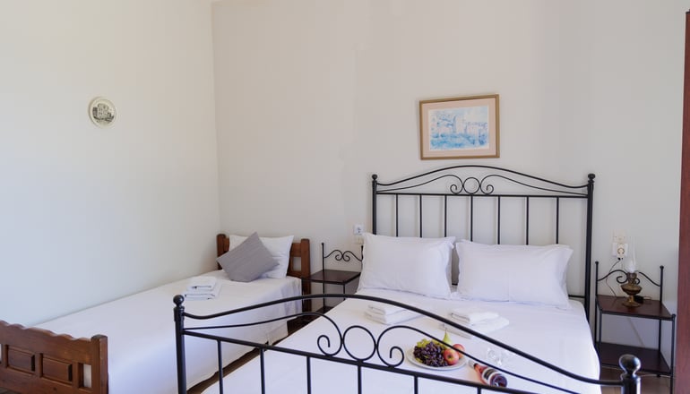 Lithos by the Sea - Νέο Οίτυλο, Μάνη