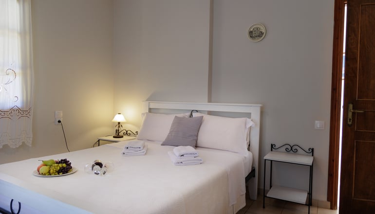 Lithos by the Sea - Νέο Οίτυλο, Μάνη