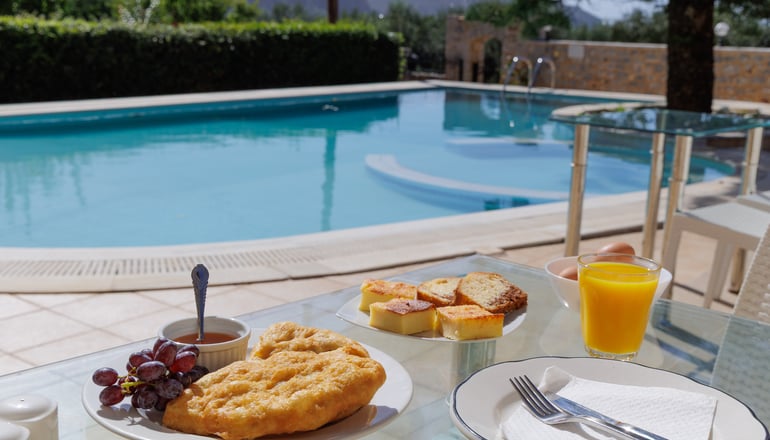 Lithos by the Sea - Νέο Οίτυλο, Μάνη