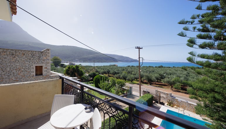 Lithos by the Sea - Νέο Οίτυλο, Μάνη