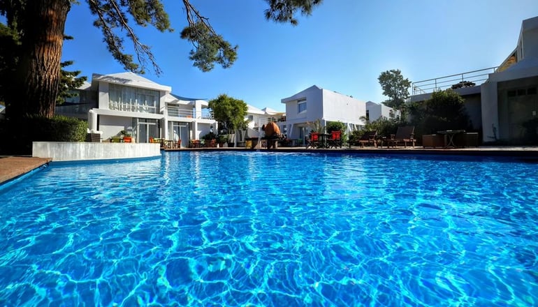 Loriet Hotel - Βαρειά, Λέσβος