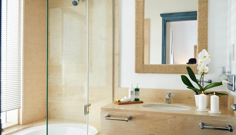 Louis Nausicaa Luxury Villas