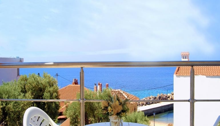 Loutra Village Beach Hotel