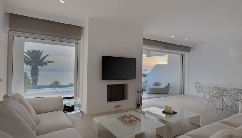 Luxurious Beachfront Villa Maira by Bill & John Villas