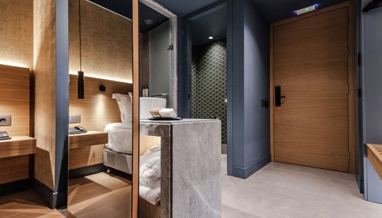 4* Magnes Hotel