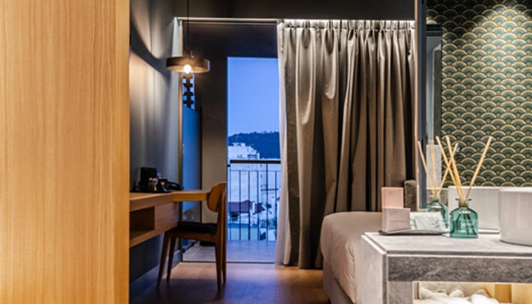 4* Magnes Hotel