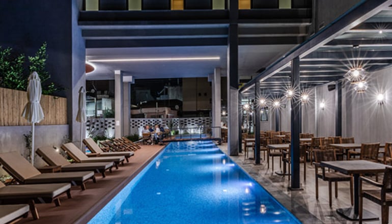 4* Magnes Hotel