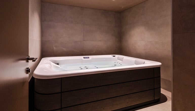 4* Magnes Hotel