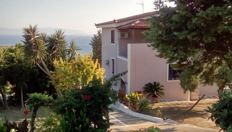 Maistrali Apartments