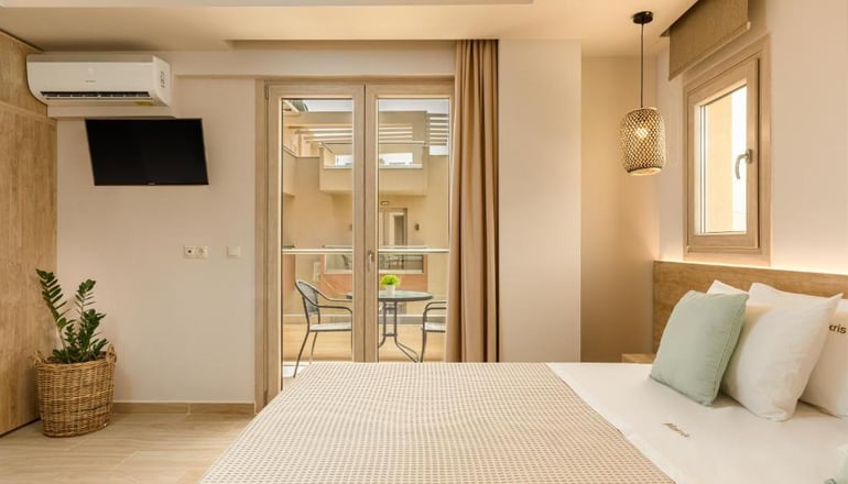 Makris Luxury Rooms Olympian Collection - Λεπτοκαρυά, Πιερία