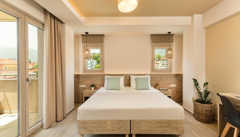 Makris Luxury Rooms Olympian Collection - Λεπτοκαρυά, Πιερία