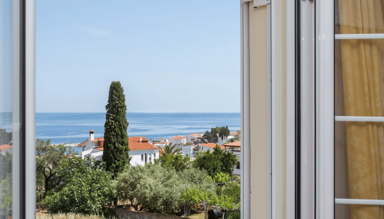 Malvasia Corner Studios