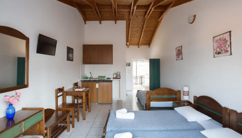 Malvasia Corner Studios