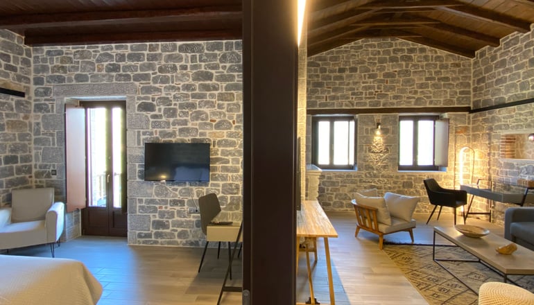 4* Manifest Hotel - Οίτυλο, Μάνη