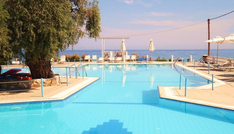 4* Maranton Beach Hotel