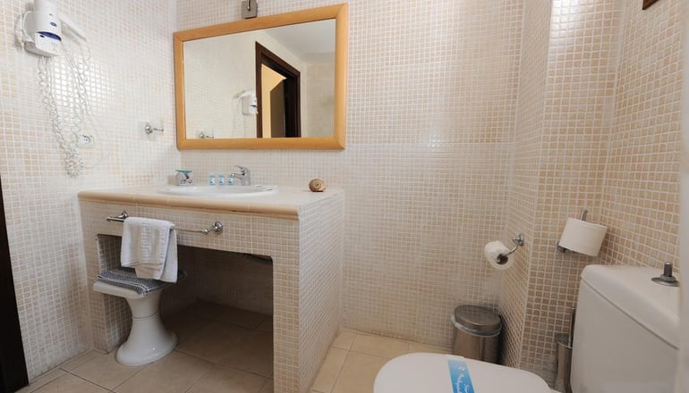 4* Maranton Beach Hotel - Κοίνυρα, Θάσος