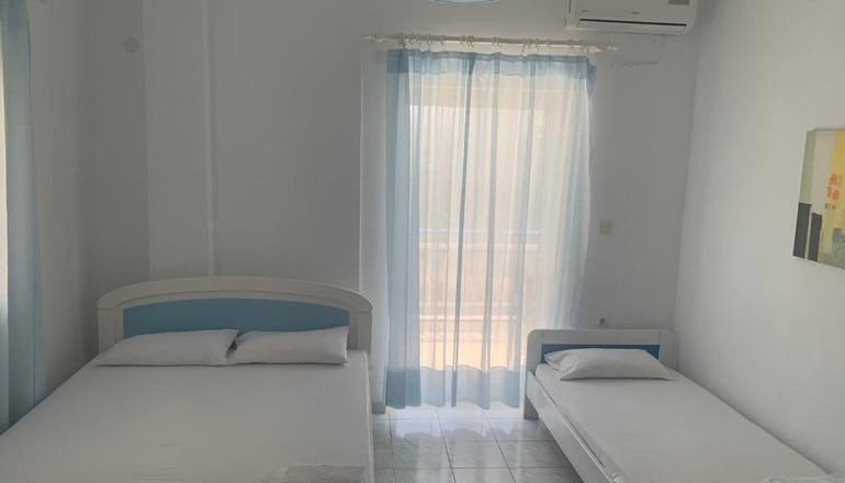 Mare Rooms