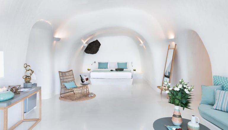 5* Maregio Suites Santorini