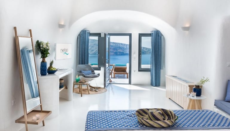 5* Maregio Suites Santorini