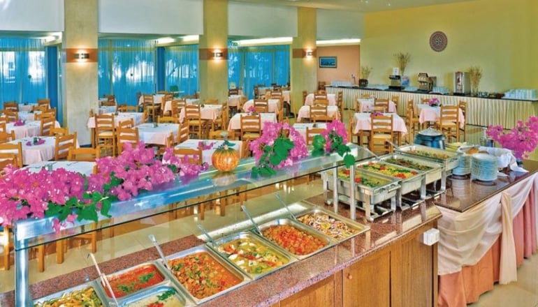 Marianna Palace Hotel