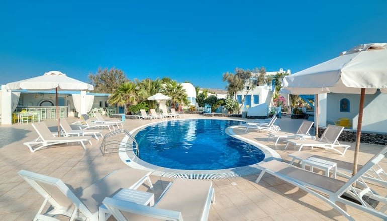 4* Marillia Village Santorini