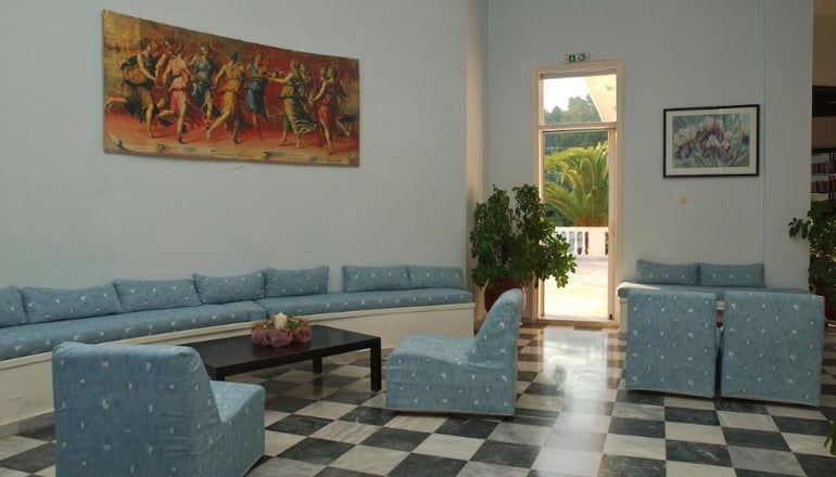 Muses Hotel - Κουκουναριές, Σκιάθος