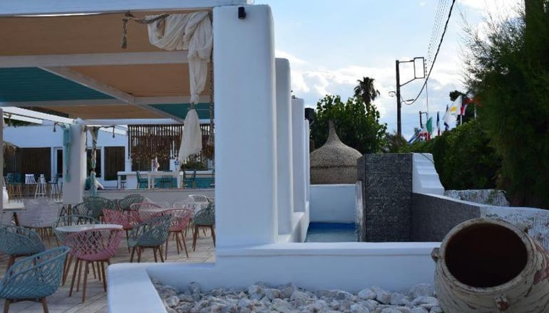 Marzi beach and Bungalows
