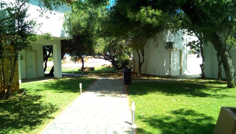 Marzi beach and Bungalows