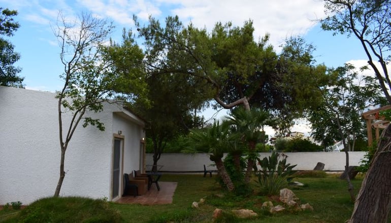 Marzi beach and Bungalows