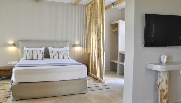 Medusa Beach Resort & Suites - Πλάκα, Νάξος