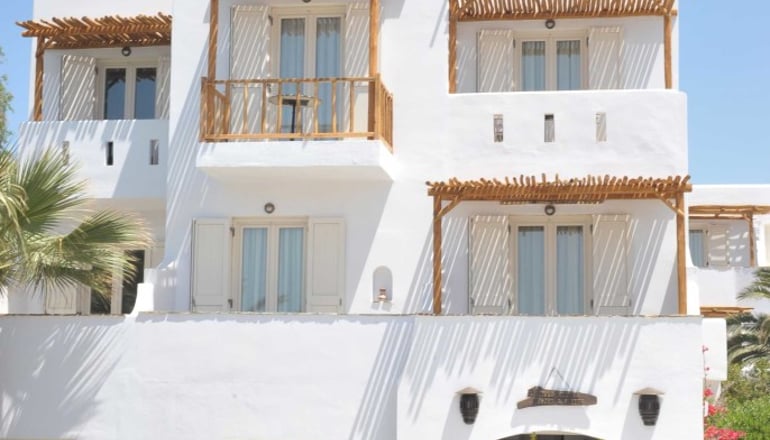 Medusa Beach Resort & Suites - Πλάκα, Νάξος