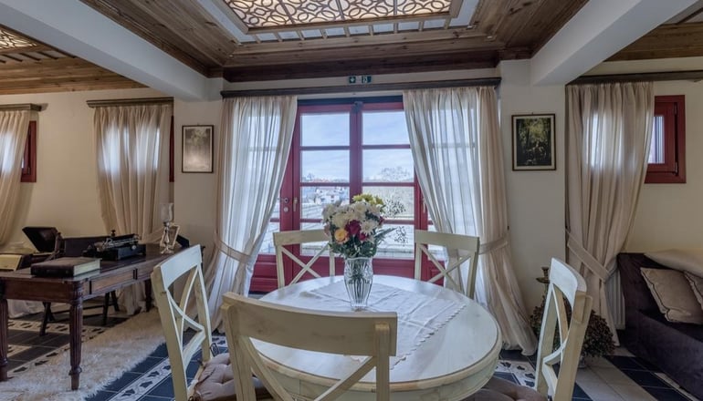 Meliteion Traditional Hotel