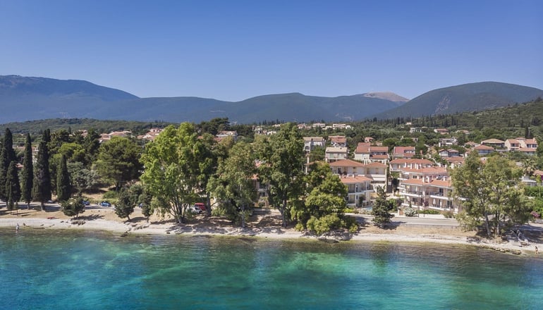 Meliti Waterfront Suites