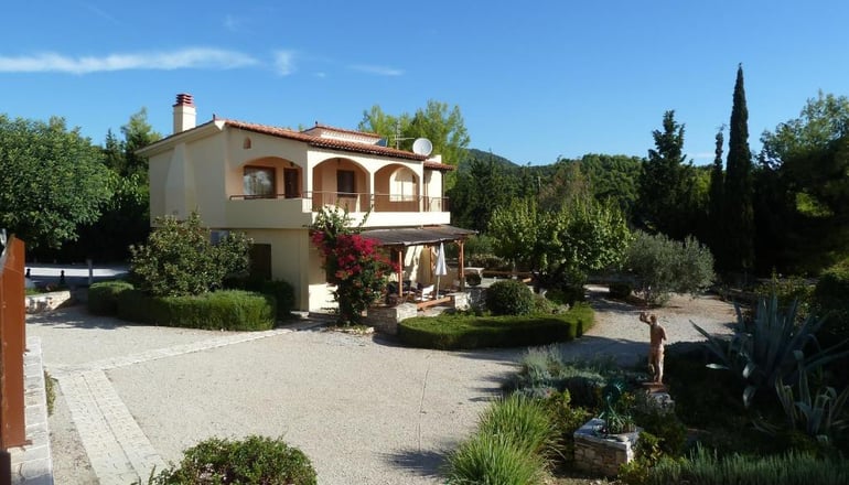 Milia Bay Hotel & Apartment