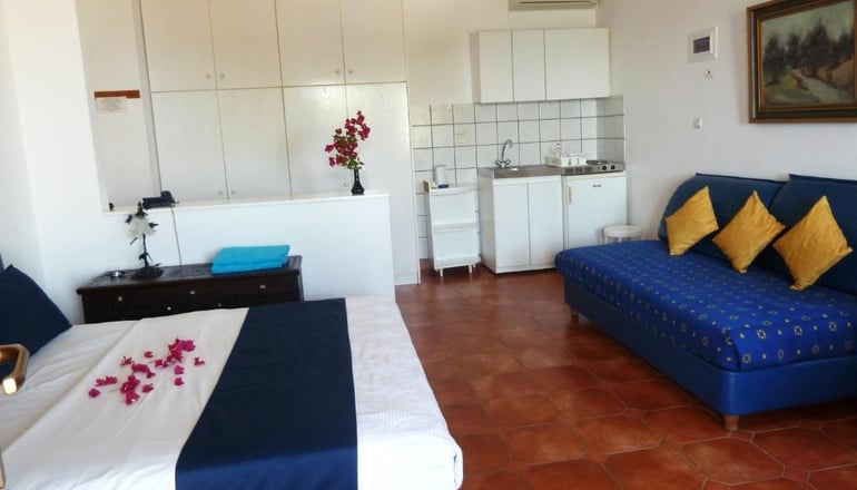 Milia Bay Hotel & Apartment