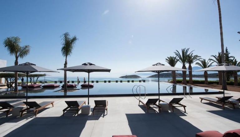 5* Minos Palace hotel & suites