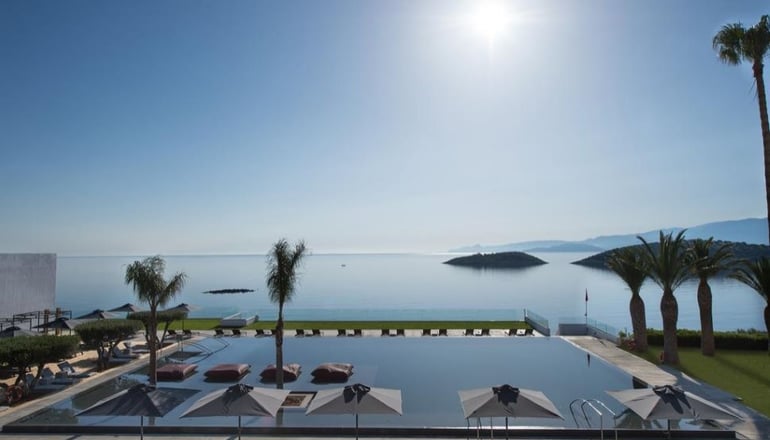 5* Minos Palace hotel & suites